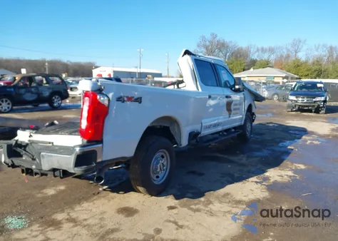 2024 Ford F-250 Xl из США, поврежденный, VIN 1FT7W2BAXREE46784